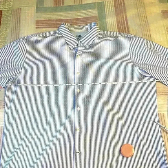 Simply Beautiful Cotton shirt long sleeves and buttons down - Picture 4 of 7